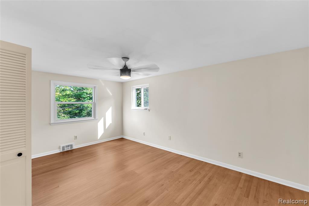 54011 MOUND Road, Shelby Twp, MI 48316 — Photo 19