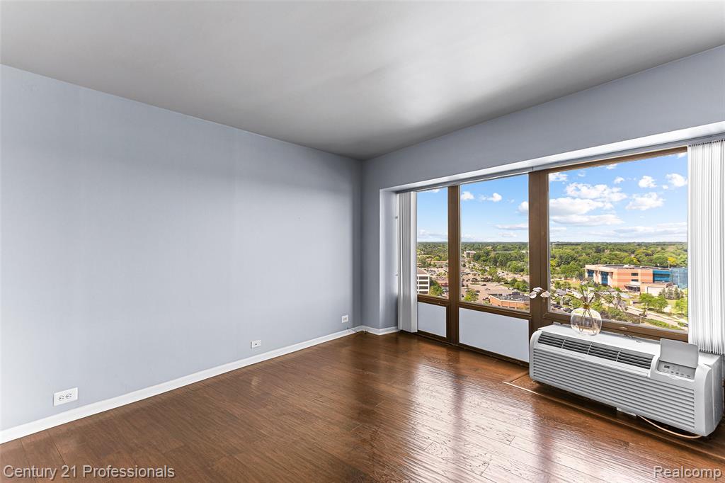 5000 Town Center #1605, Southfield, MI 48075 — Photo 23