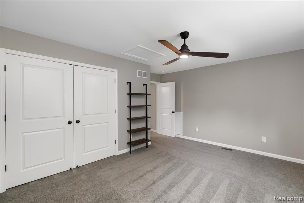 4280 ROLLING MEADOW Lane, Ypsilanti, MI 48197 — Photo 37