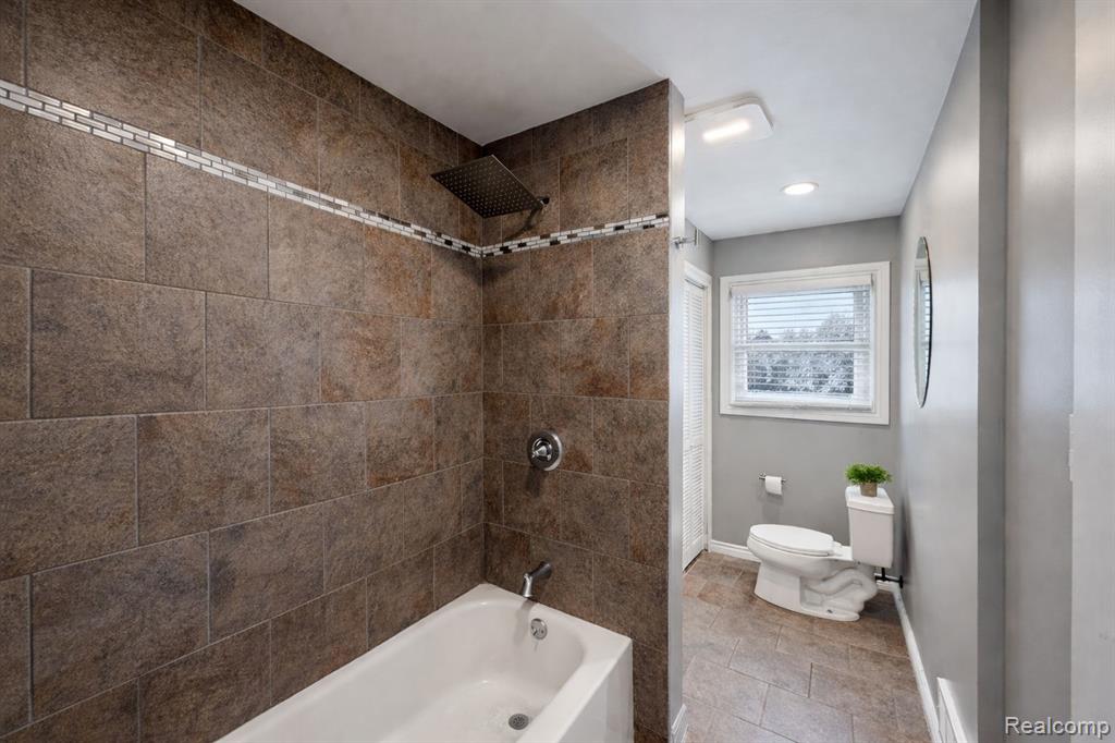 8373 McKinley, Center Line, MI 48015 — Photo 15