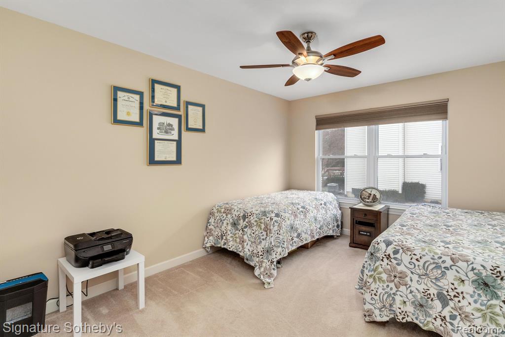 8392 PARKRIDGE Drive, Dexter, MI 48130 — Photo 11