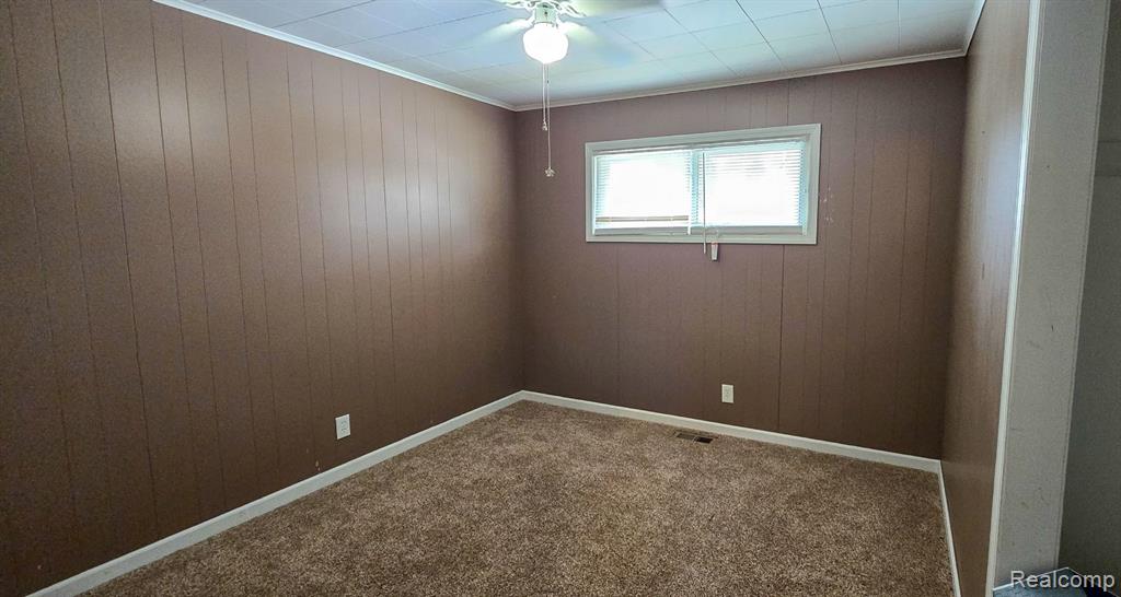 4753 HILLCREST Drive, MI — Photo 7