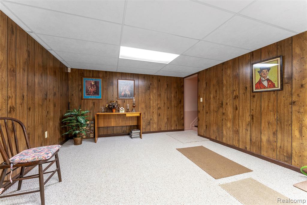 6767 Sharpe Road, Fowlerville, MI 48836 — Photo 18