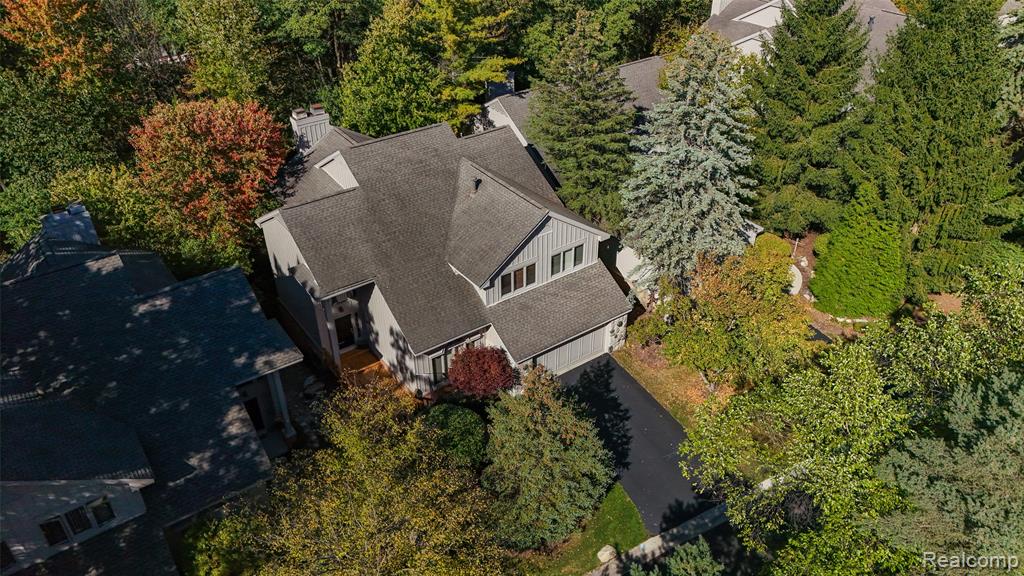 4832 Cliffside Drive, 21, West Bloomfield, MI 48323 — Photo 2