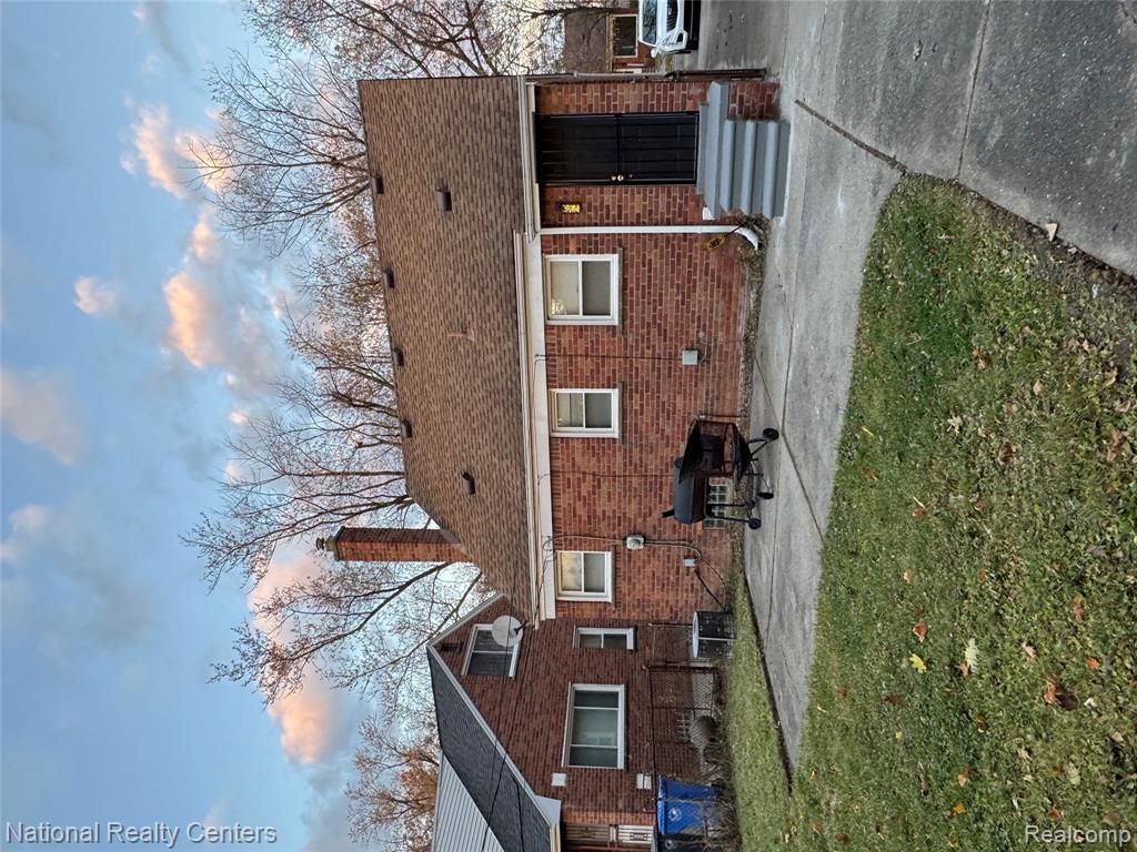 506 Fairwood Street, Inkster, MI 48141 — Photo 2