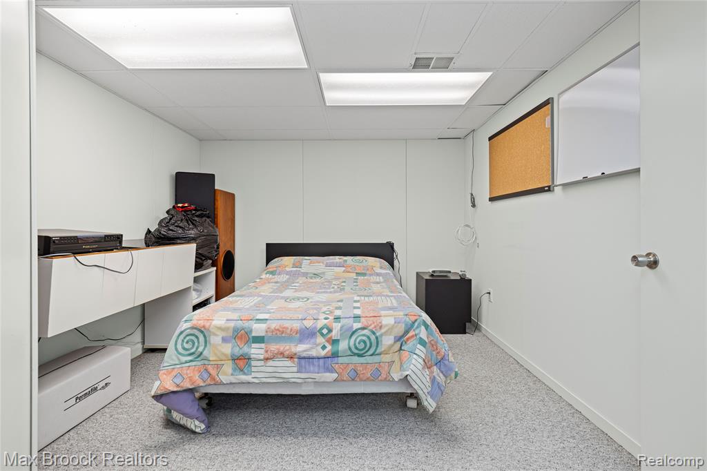 7400 Tall Timbers, West Bloomfield, MI — Photo 25