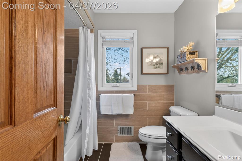 3965 Aspen Court, Trenton, MI 48183 — Photo 33