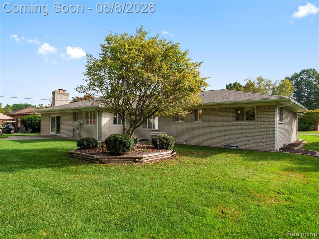 38523 Manchester Street, Clinton Twp, MI 48036 — Photo 43