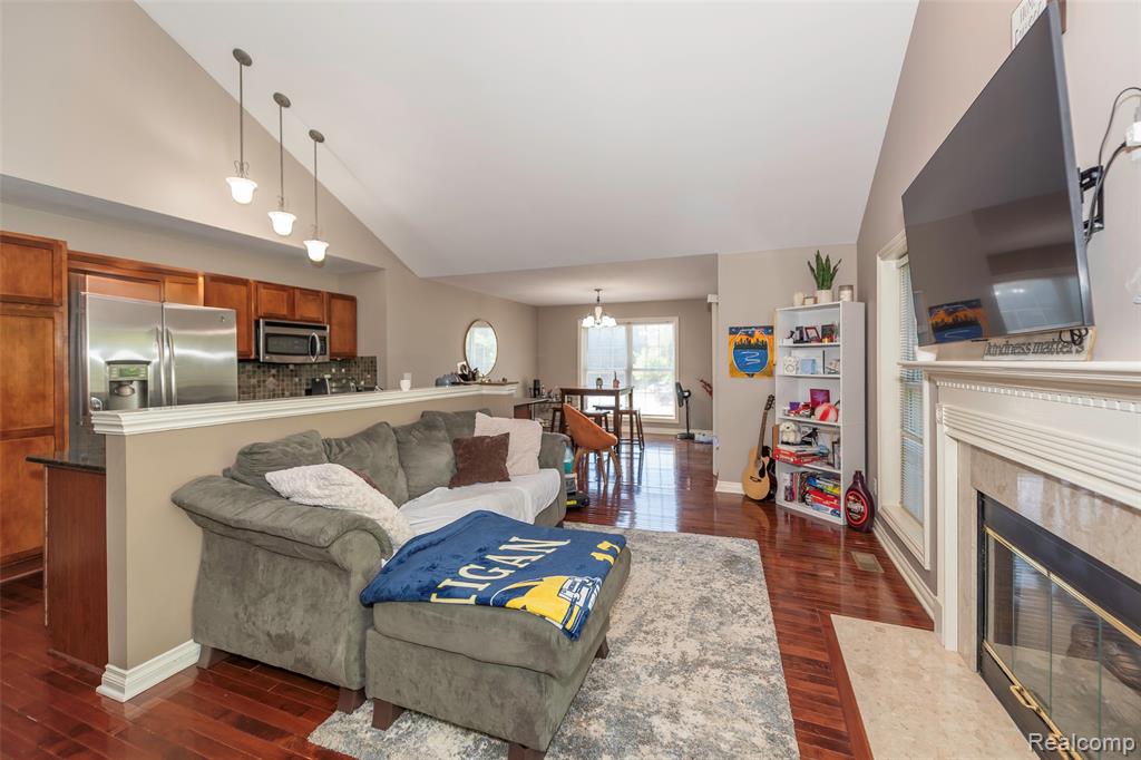 5738 Wellesley Lane, Ypsilanti, MI 48197 — Photo 20
