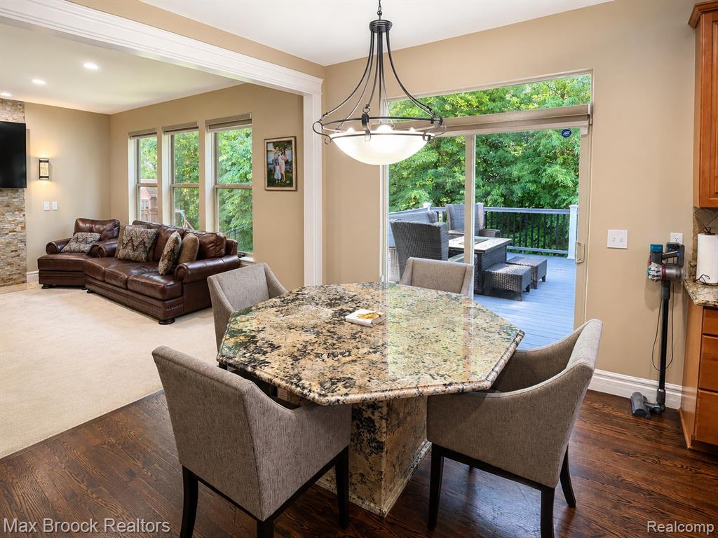 3238 Terra Court, Wixom, MI 48393 — Photo 9