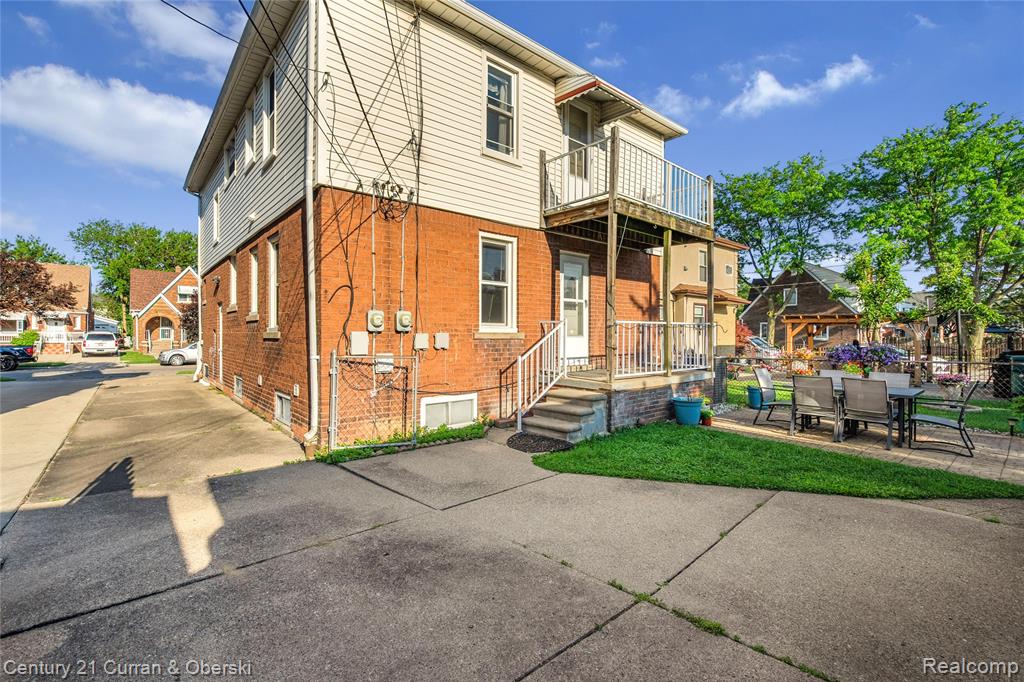 7013 Payne Avenue, Dearborn, MI 48126 — Photo 6