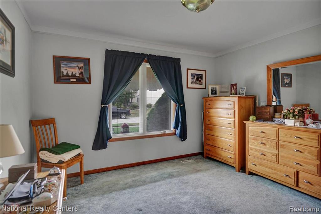 45866 Glen Court, Macomb, MI 48044 — Photo 17