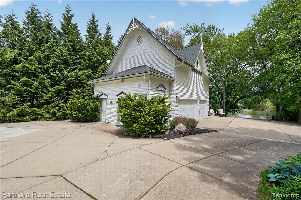 504 N 2nd Street, Brighton, MI 48116 — Photo 58