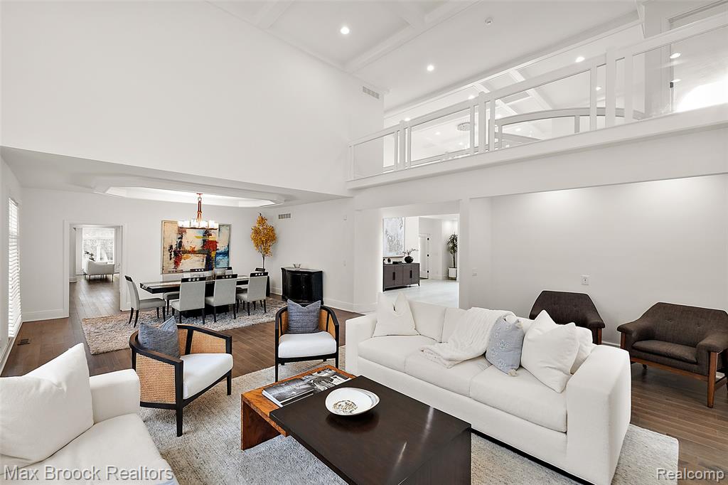 7515 Hiddenbrook Lane, Bloomfield Hills, MI 48301 — Photo 13
