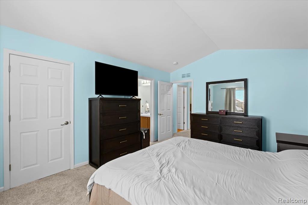 5071 Meadow Crest Circle, Holly, MI 48442 — Photo 15