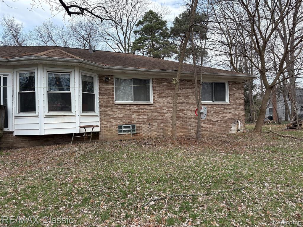 380 E South Boulevard, Troy, MI 48085 — Photo 24