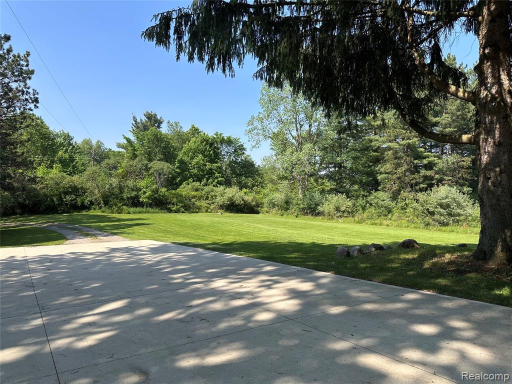 5836 Ewalt Road, Imlay City, MI 48444 — Photo 78