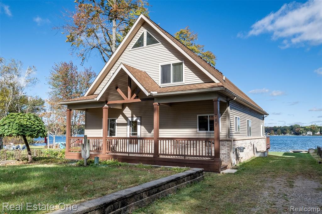 782 Appalachi Street, Commerce Twp, MI 48390 — front exterior
