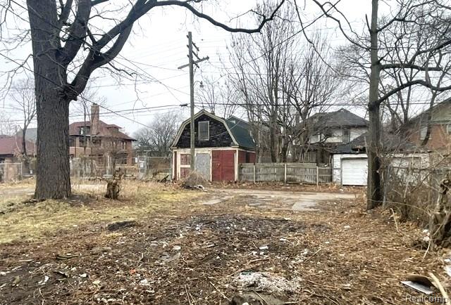 632-634 Clairmount Street, Detroit, MI 48202 — Photo 16