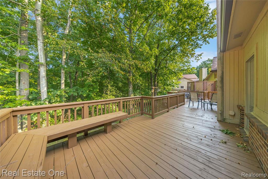6291 Pheasant Run, West Bloomfield, MI — Photo 33