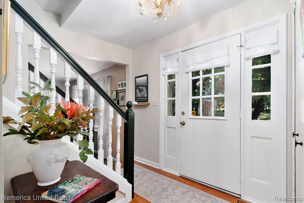 13900 Rocky Ridge, Hartland, MI 48353 — Photo 6