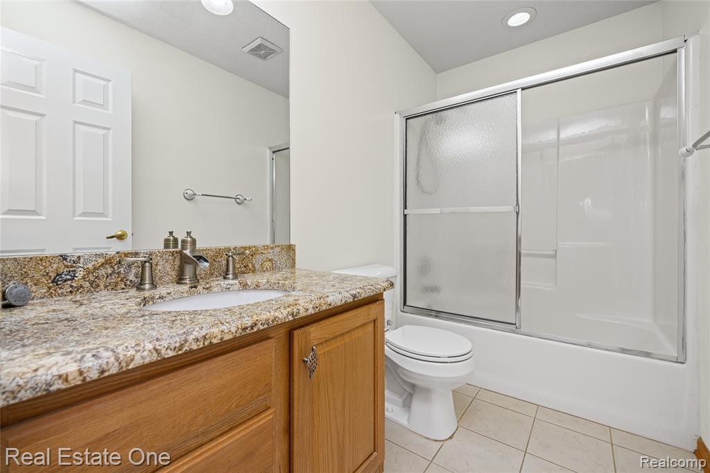 4438 Great Oaks Drive, Grand Blanc, MI 48439 — Photo 43