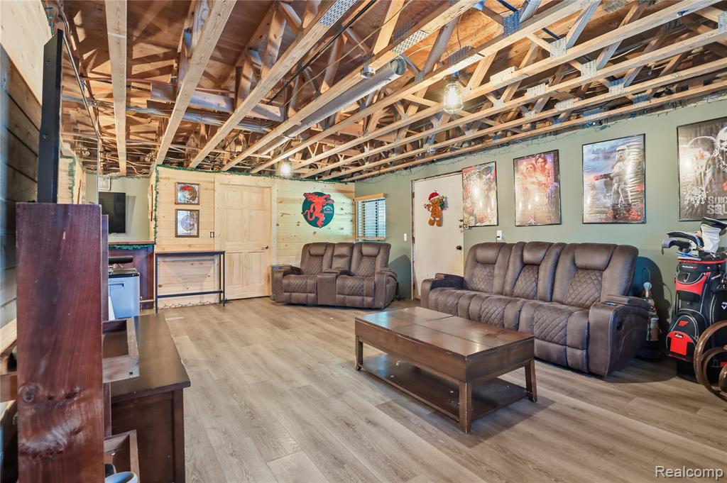 14830 County Line Road, Byron, MI 48418 — Photo 33