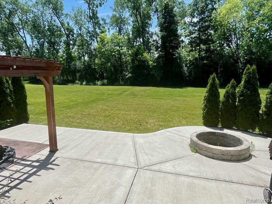 9568 S Nature View Lane, Ypsilanti, MI 48197 — Photo 9