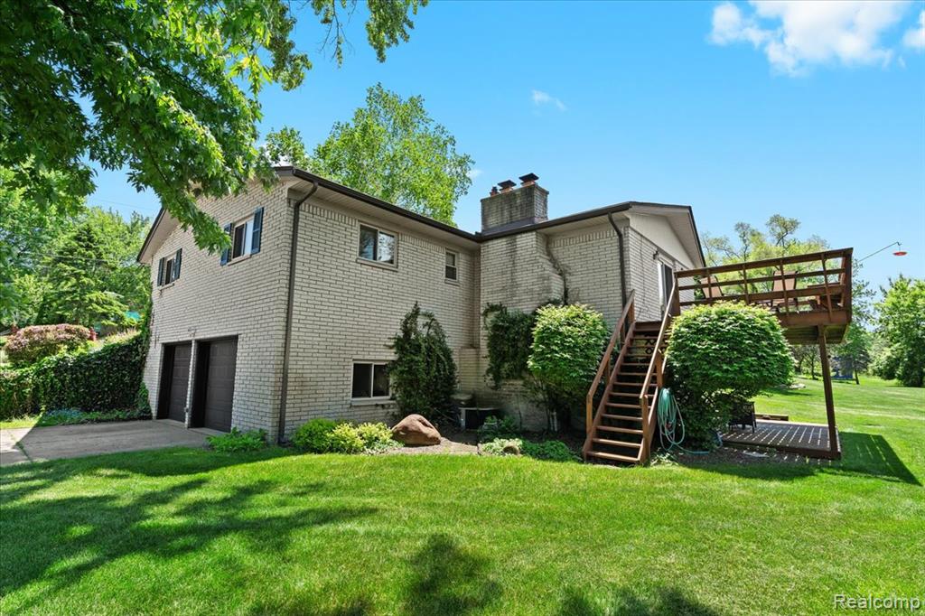 8876 Sandy Crest Drive, White Lake, MI — Photo 29