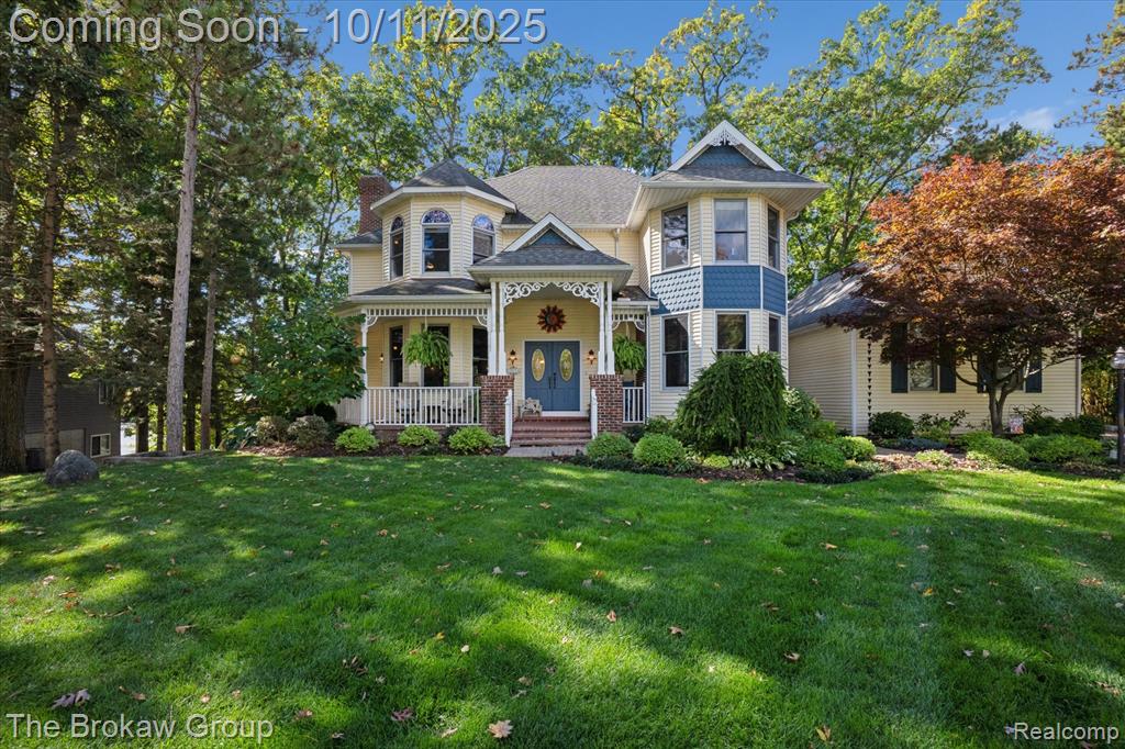 10216 Mill Pointe Drive, Goodrich Vlg, MI — Photo 8
