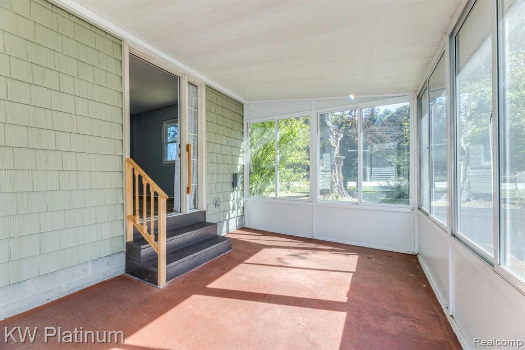 6481 Lakeshore Road, Burtchville, MI 48059 — Photo 25