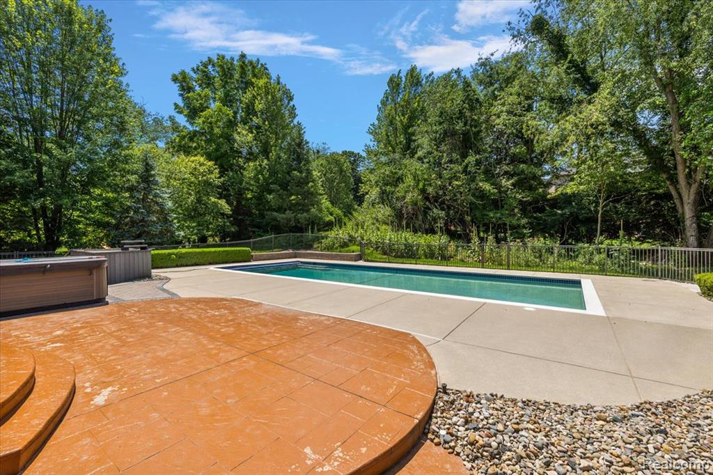 8507 Newbury Court N, Canton, MI 48187 — Photo 8