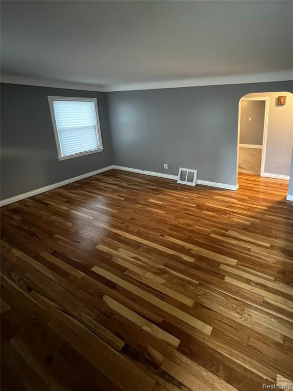 8277 N Sterling, Center Line, MI 48015 — Photo 11