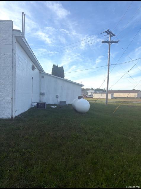 3010 N Clare Avenue - Photo 4