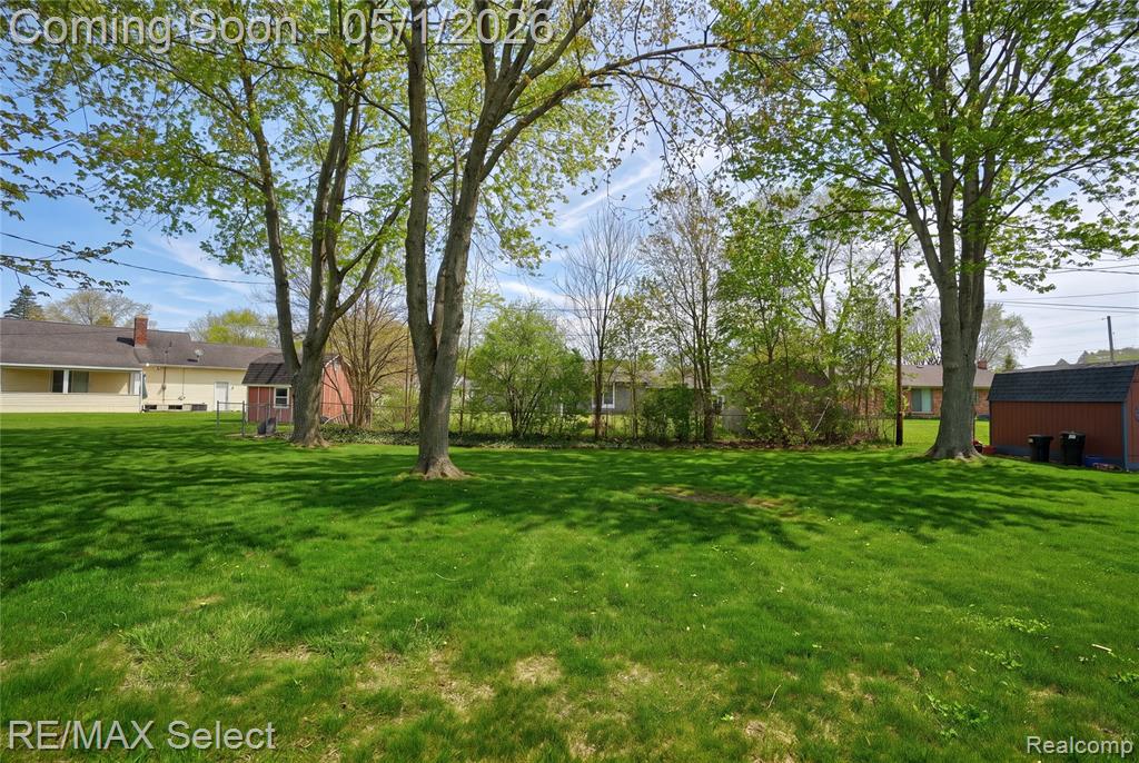 4476 Old Carriage Road, Flint, MI 48507 — Photo 6