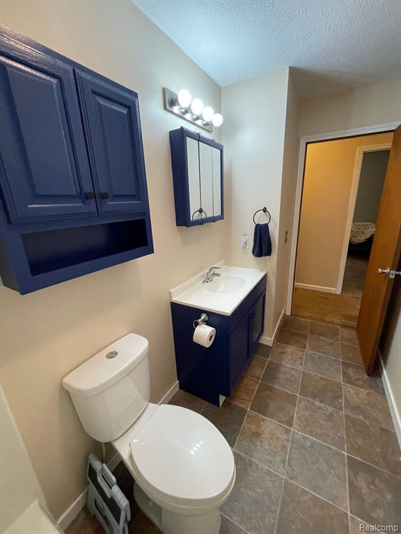 411 S CLARK, Webberville, MI 48892 — Photo 7
