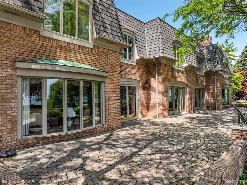 561 Lake Shore Road, Grosse Pointe Shores, MI 48236 — Photo 5