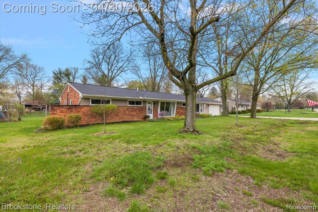 1759 Ashstan Drive, Walled Lake, MI 48390 — Photo 3
