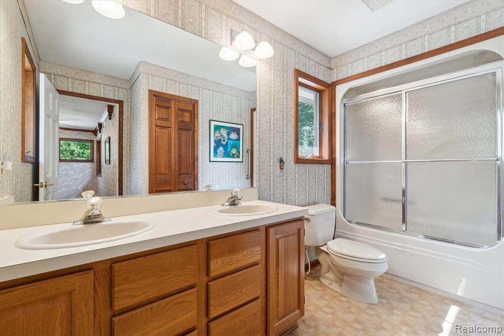 767 W DAVIS Road, Howell, MI 48843 — Photo 15