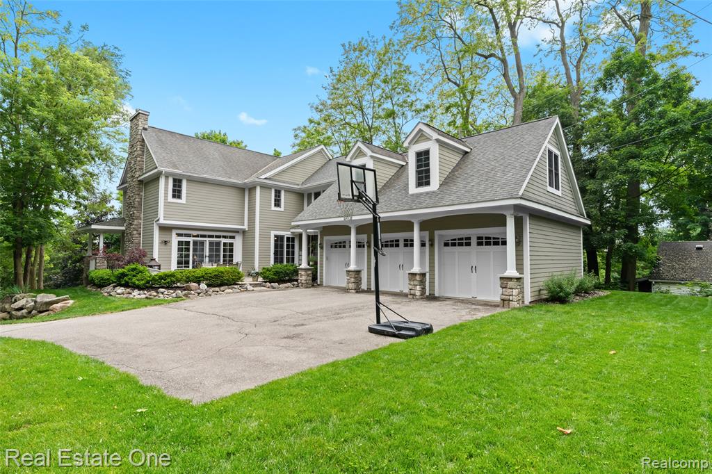 477 E Commerce Street, Milford, MI 48381 — Photo 36