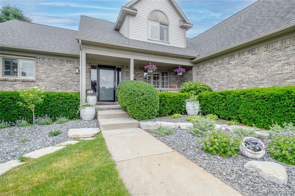 9154 Rotondo Drive, Howell, MI 48855 — Photo 3