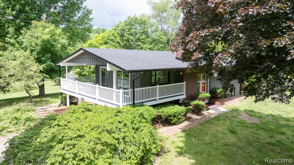 7333 Toma Road, Dexter, MI 48130 — Photo 3