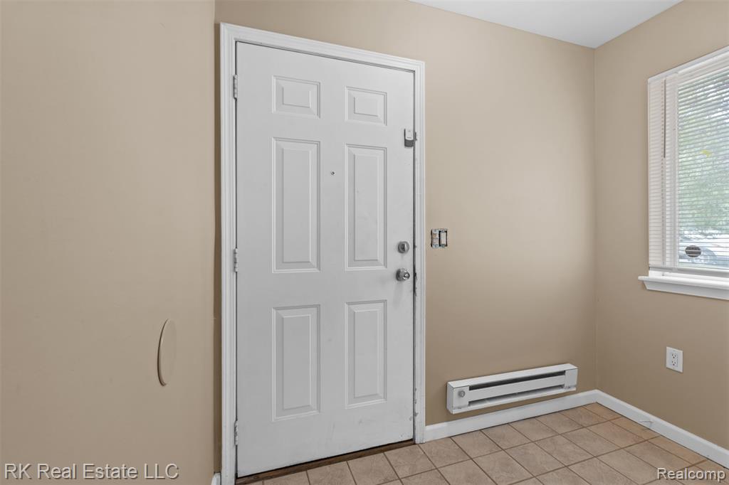 804 Brandon Avenue, Pontiac, MI 48340 — Photo 3
