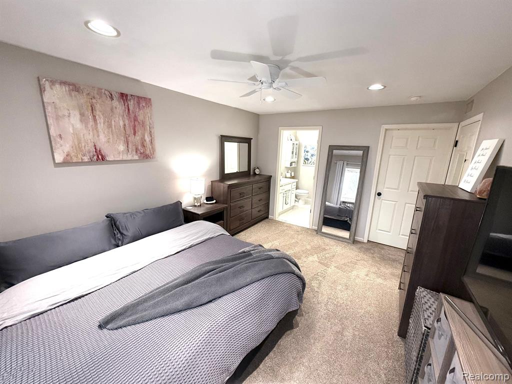 56467 CHESAPEAKE Trail, Utica, MI 48316 — Photo 20