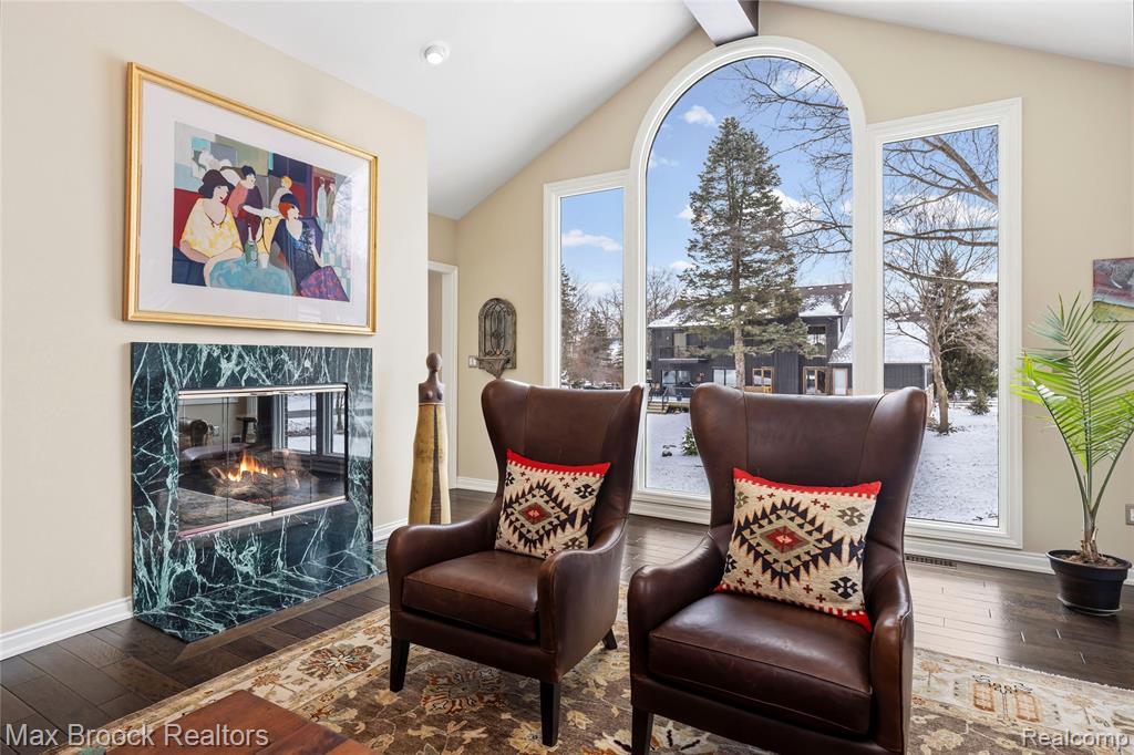 5867 BRAVO COURT, Orchard Lake Village, MI 48324 — Photo 10