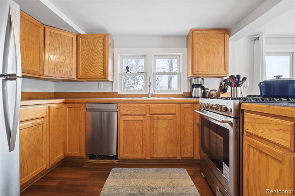 12034 Seymour Road, Montrose, MI 48457 — Photo 9