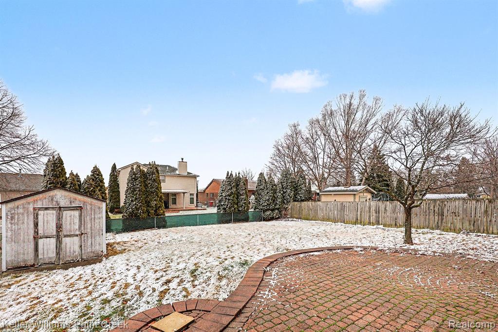 47064 Sarnus Drive, Macomb, MI 48044 — Photo 35