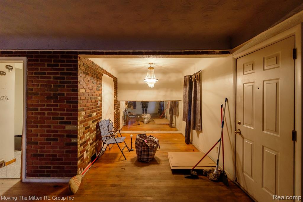 2955 S Dartmouth Street, Detroit, MI 48217 — Photo 2
