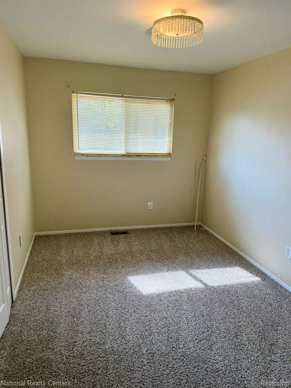 5739 Willow Creek Drive, Canton, MI 48187 — Photo 17