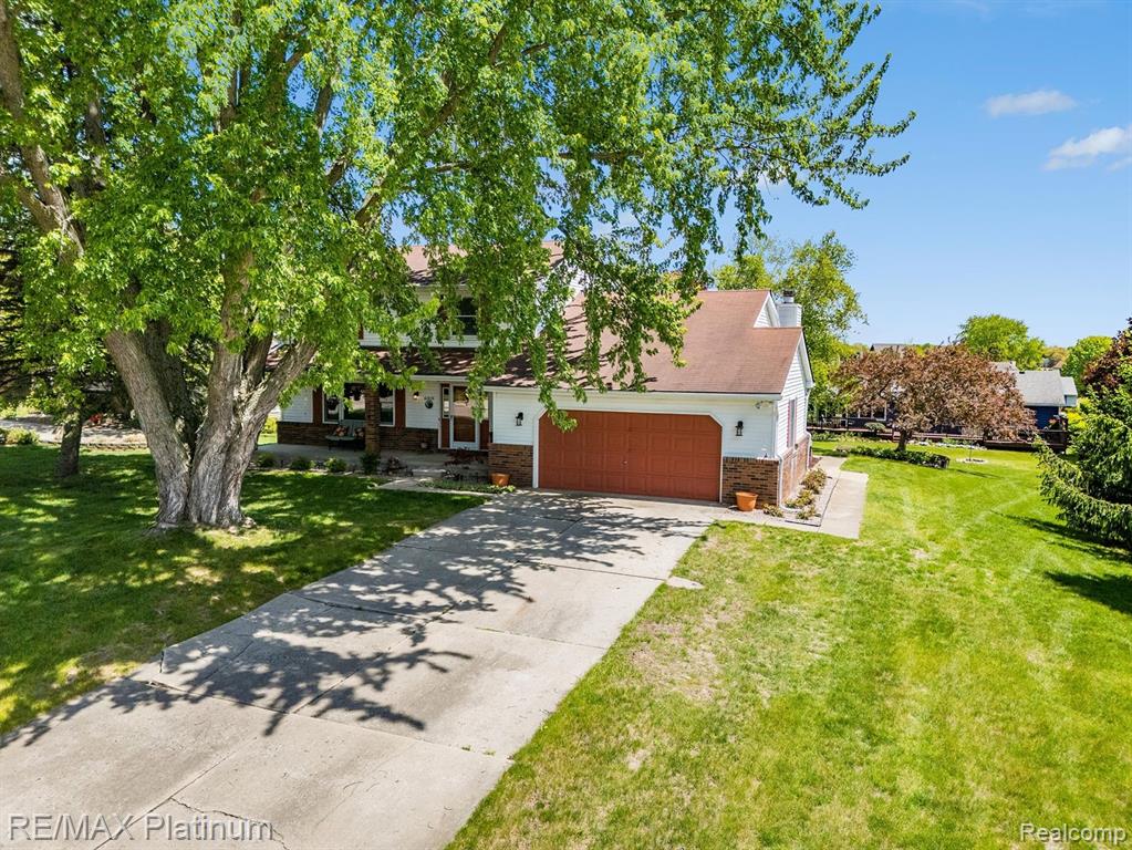 61959 Topsfield Lane, South Lyon, MI 48178 — Photo 2